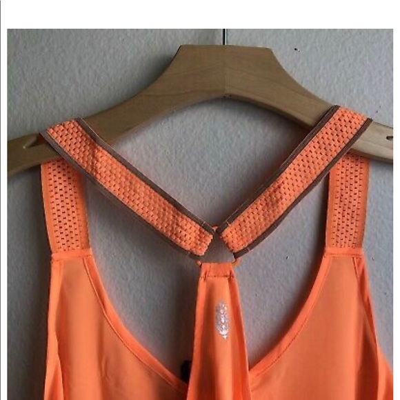 NWT Free People Movement Pretty Lil Running Top. Size S. Color - Neon Mango. - Picture 2 of 5